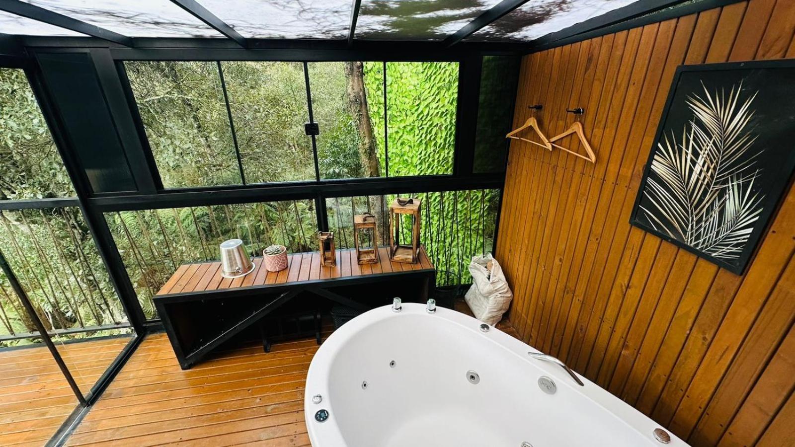 Chale Harmonia Da Floresta- Pousada Cachoeira Da Neve Urubici Eksteriør billede